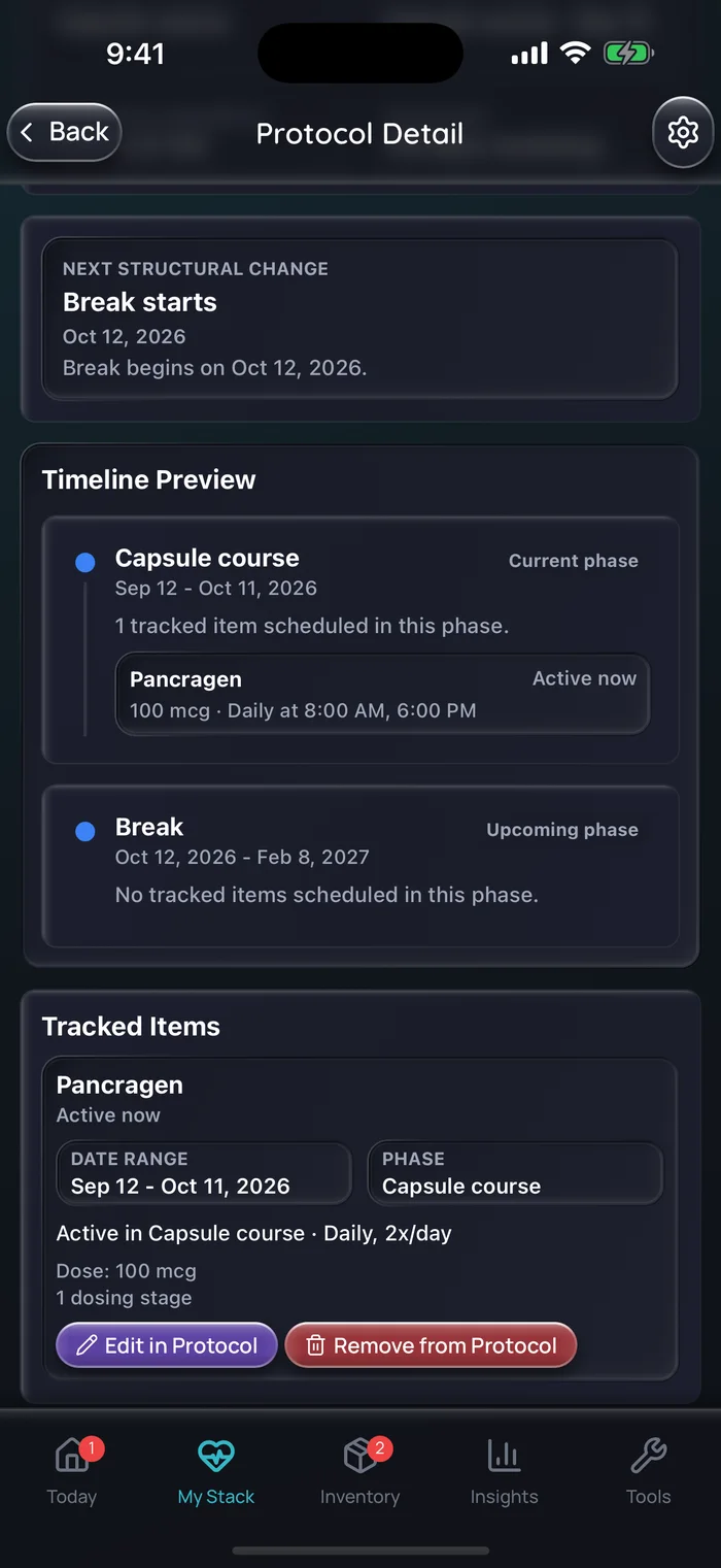 Capture de l’app Doserly (interface en anglais) : aperçu de la chronologie pour un exemple de cure de capsules de Pancragen : 100 mcg à 8 h et à 18 h chaque jour du 12 septembre au 11 octobre, suivie d’une pause sans doses jusqu’au 8 février.